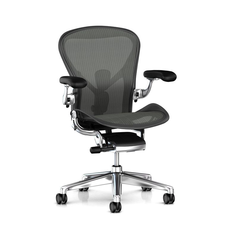 Aeron_Alum_1